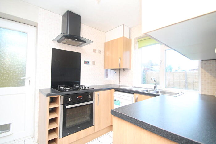 3 Bedroom House To Rent In Grennell Road **Zero Deposits Option Available**, SM1