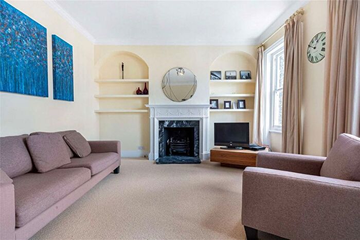 2 Bedroom Flat To Rent In Regency Street, London, SW1P