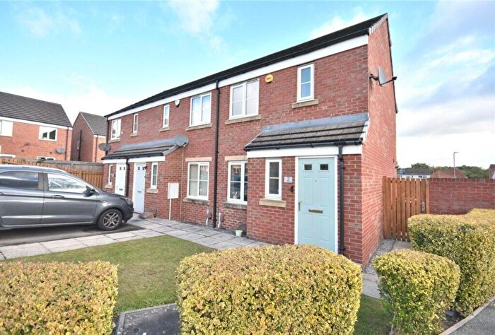 2 Bedroom Semi-Detached House To Rent In Pennwell Green, Leeds, LS14