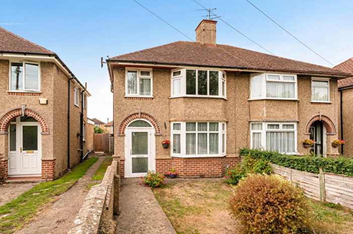 3 Bedroom Semi-Detached House For Sale In Marston Road, Marston, Oxford, OX3