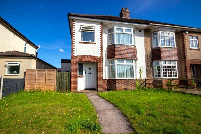 4 Bedroom House To Rent In Frenchay Park Road, Bristol, BS16