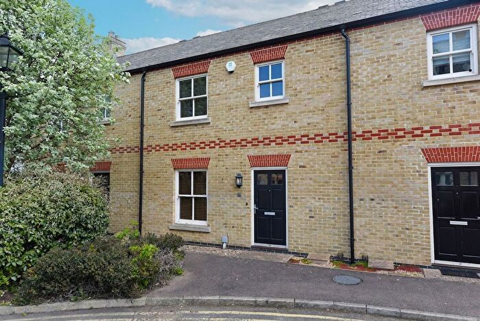 2 Bedroom Terraced House For Sale In Temple Place, Huntingdon, PE29