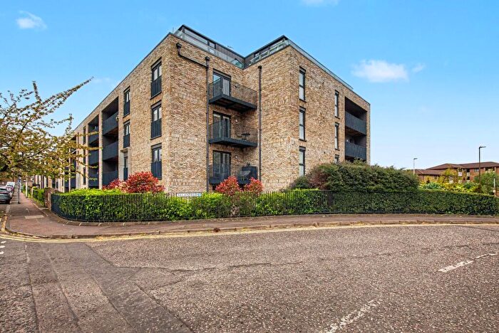 2 Bedroom Flat For Sale In C/ Brunswick Road, Edinburgh, EH7