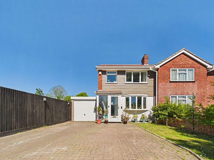 2 Bedroom Semi Detached House For Sale In Fullbrook Crescent, Tilehurst, RG31