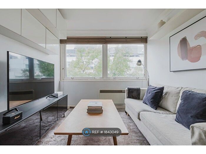 1 Bedroom Flat To Rent In Fitzroy Street, London, W1T