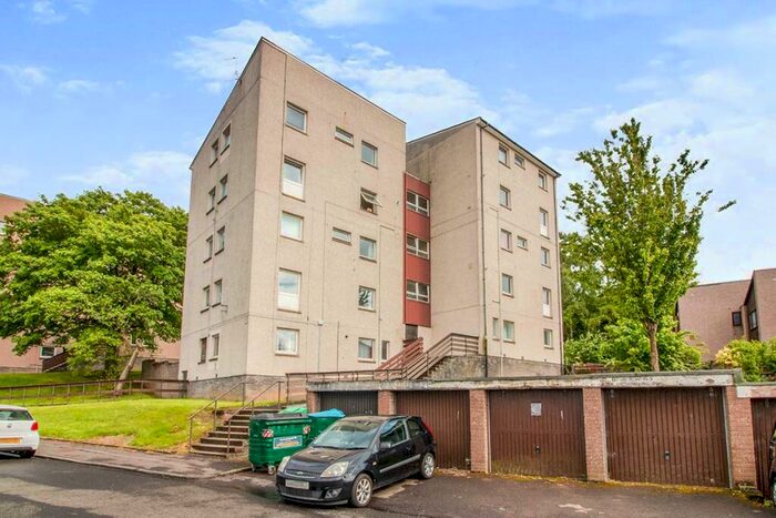2 Bedroom Flat To Rent In Tweed Crescent, Dundee, DD2