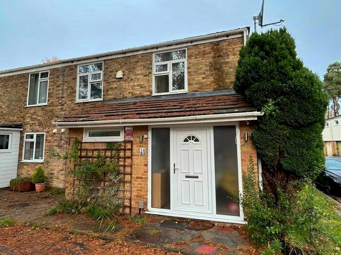 4 Bedroom End Of Terrace House To Rent In Bucklebury, Bracknell, Berkshire, RG12