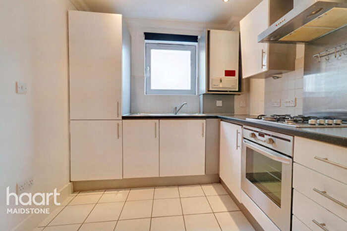 1 Bedroom Apartment For Sale In Orchard Close, Orchard Street, Maidstone, ME15
