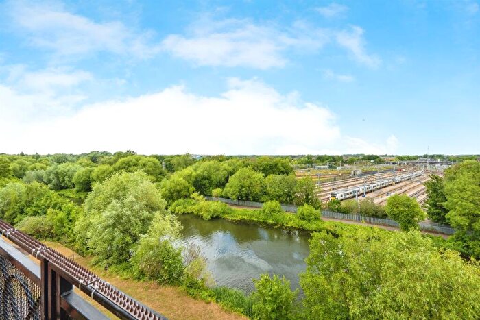 4 Bedroom Penthouse For Sale In Palgrave Road, Bedford, MK42