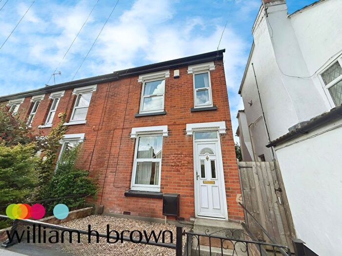 3 Bedroom Property To Rent In Greenstead Road, Colchester, CO1