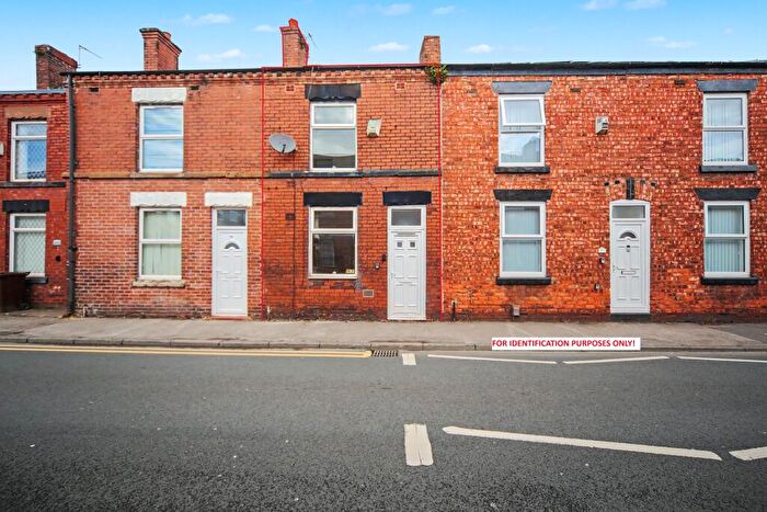 2 Bedroom Terraced House For Sale In Mealhouse Lane, Atherton, Manchester, M46