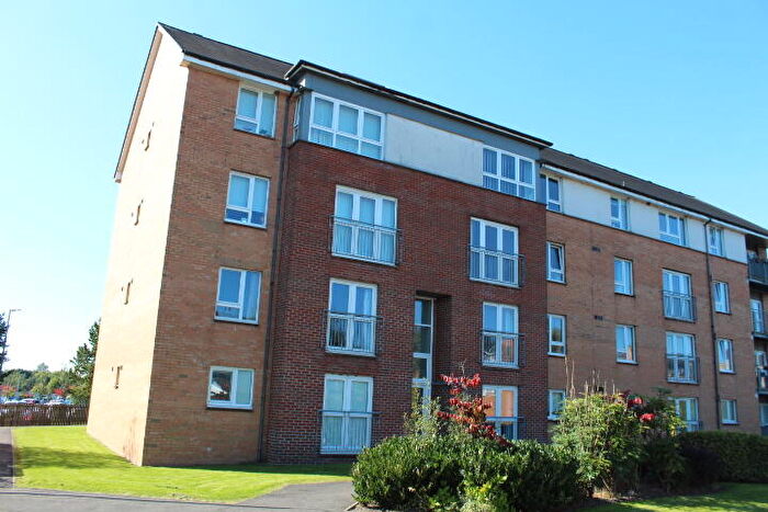 2 Bedroom Apartment To Rent In Caledonia Street, Clydebank, Glasgow, G81