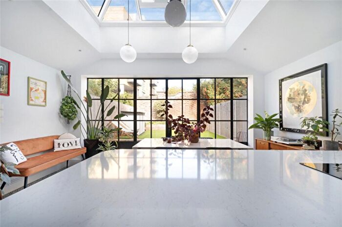 4 Bedroom Terraced House For Sale In Priory Avenue, Walthamstow, London, E17