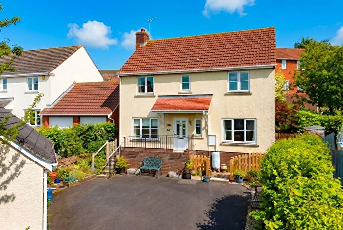 4 Bedroom Detached House For Sale In Cromwells Meadow, Crediton, EX17