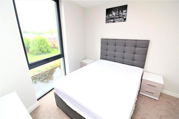 House Of Multiple Occupation For Sale In Adelphi Street, Salford, Greater Manchester, M3