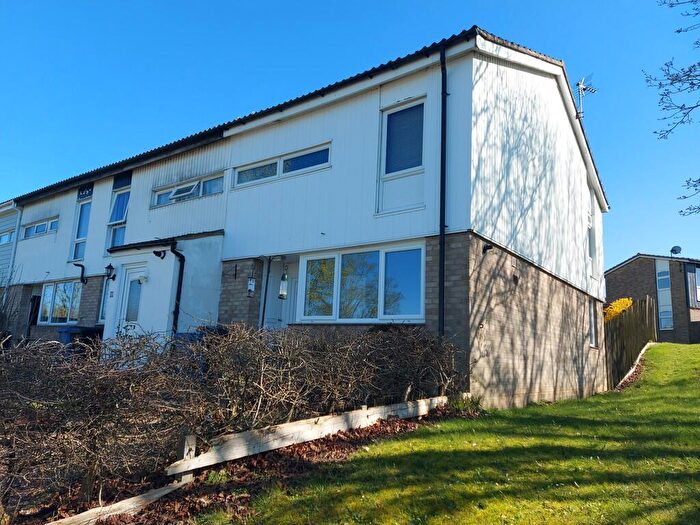3 Bedroom End Of Terrace House For Sale In Essex Avenue, Sudbury, CO10