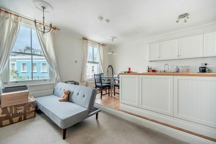 2 Bedroom Flat To Rent In Denbigh Street, Pimlico, London, SW1V