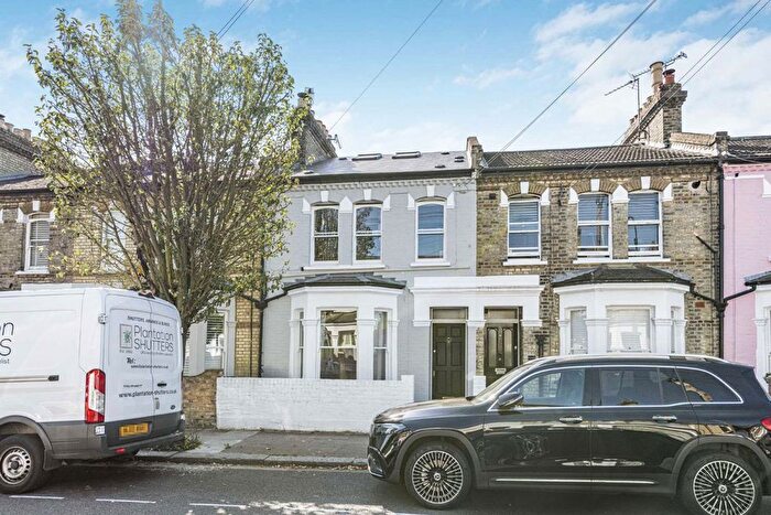 1 Bedroom Flat To Rent In Sherbrooke Road, London, SW6