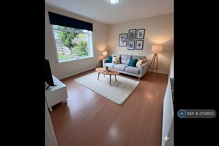 2 Bedroom Flat To Rent In Corstorphine, Edinburgh, EH12