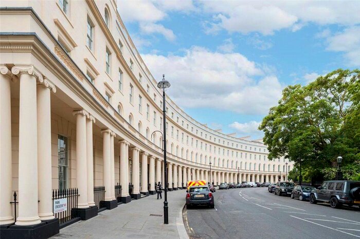 2 Bedroom Flat To Rent In Park Crescent, London, W1B