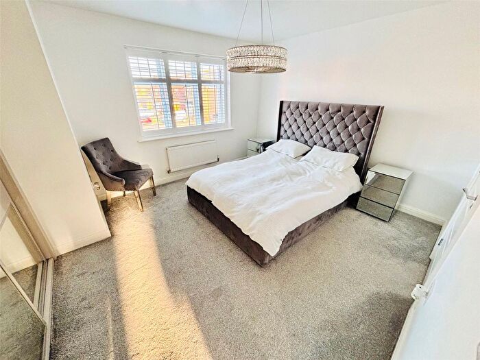 4 Bedroom Detached House For Sale In Waddington Drive, Snaith, Goole, DN14