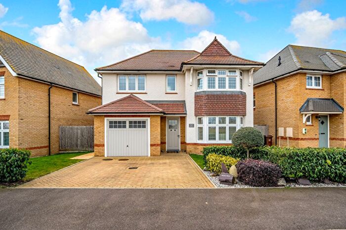 3 Bedroom Detached House For Sale In Hagelstowe Avenue, High Halstow, Kent., ME3