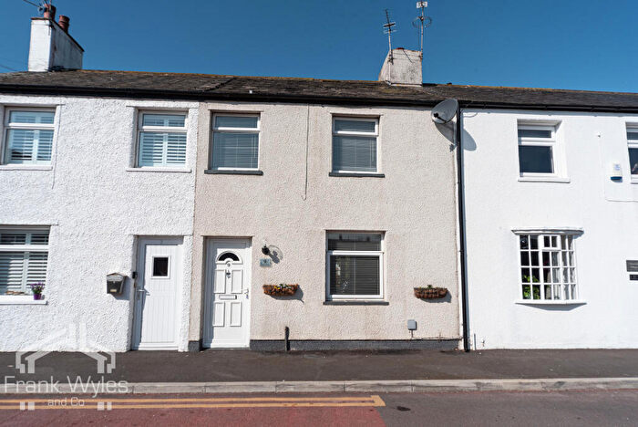 2 Bedroom Cottage To Rent In Wharf Street, Lytham, FY8