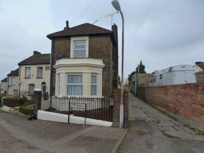 2 Bedroom Flat To Rent In Station Road, Northfleet, DA11