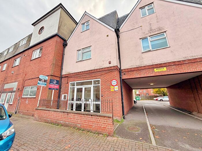 2 Bedroom Flat For Sale In London Road, Hilsea, PO2