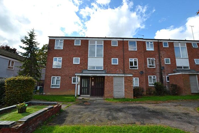 1 Bedroom Apartment To Rent In Downsfield, Hatfield, AL10
