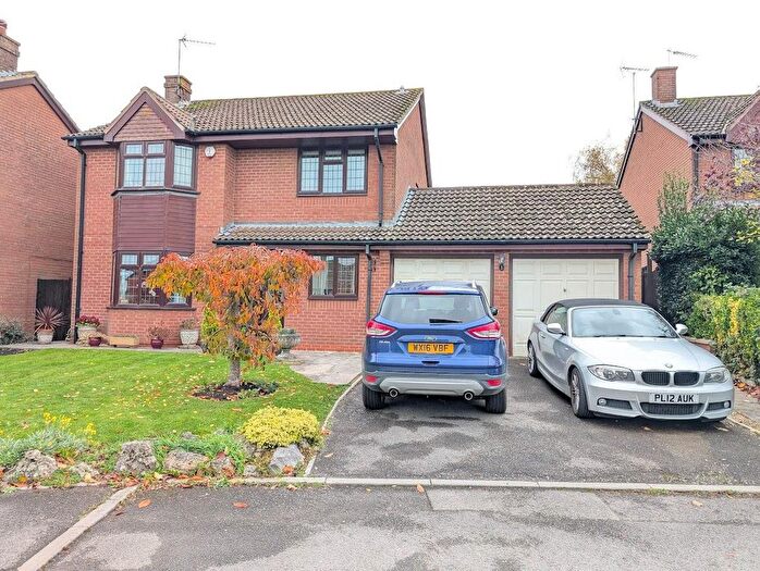 4 Bedroom Detached House For Sale In Bockenem Close, Thornbury, Bristol, BS35