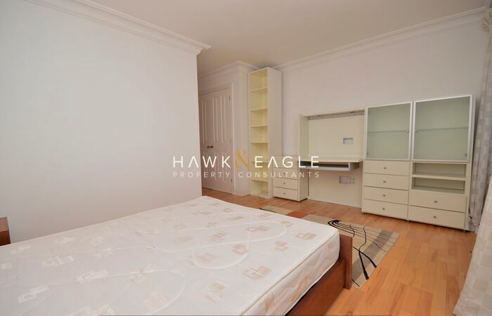 2 Bedroom Flat To Rent In Westminster Bridge Road, London, SE1