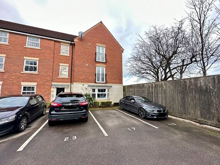 2 Bedroom Flat For Sale In Ebberton Close, Hemsworth, Pontefract, WF9