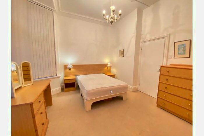 1 Bedroom Flat To Rent In Gillott Road, Edgbaston, Birmingham, B16