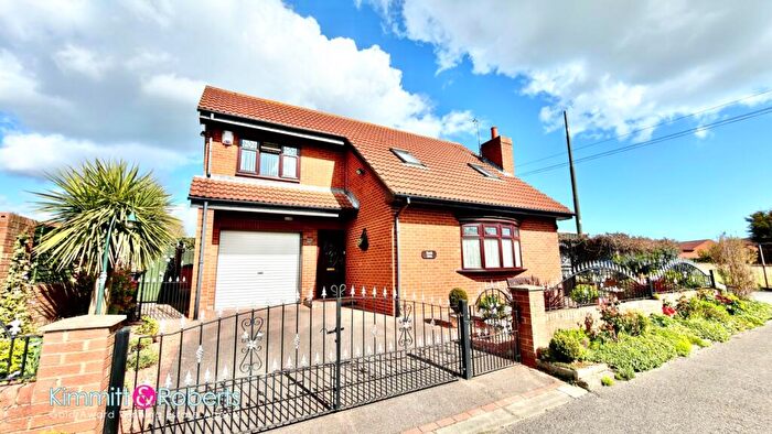 3 Bedroom Detached House For Sale In Primrose Hill, Houghton Le Spring, Tyne And Wear, DH4