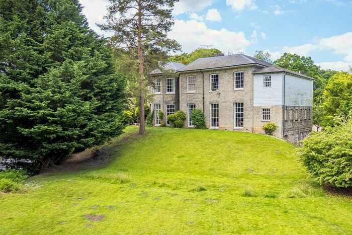 1 Bedroom Apartment For Sale In Sudbury, Suffolk, CO10