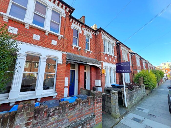 2 Bedroom Flat To Rent In Quicks Road, Wimbledon, SW19