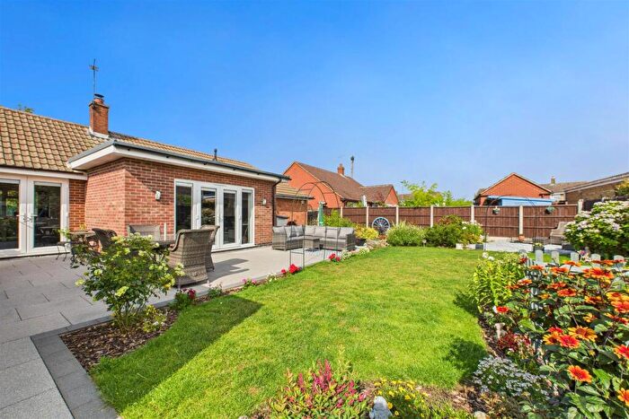 3 Bedroom Detached Bungalow For Sale In Warwick Road, Balderton, NG24