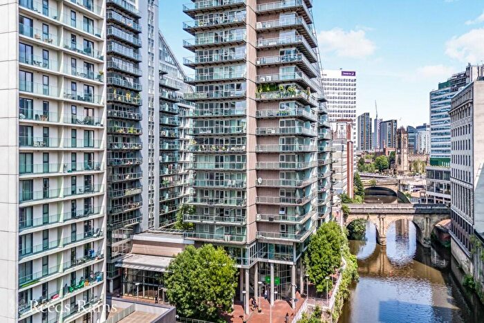 2 Bedroom Apartment For Sale In Clowes Street, Salford, M3