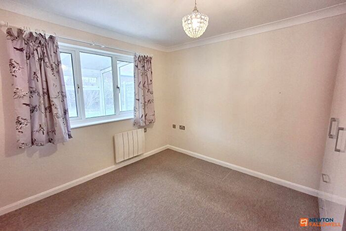 2 Bedroom Terraced Bungalow For Sale In Bradegate Drive, Dogsthorpe, Peterborough, PE1