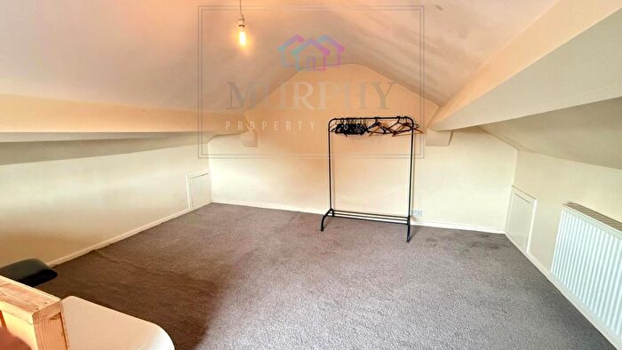 2 Bedroom End Of Terrace House For Sale In Slack Lane, Crofton, Wakefield, West Yorkshire, WF4