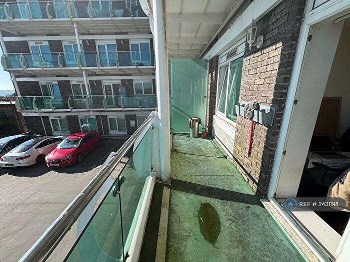 1 Bedroom Flat To Rent In Northampton House, Northampton, NN1