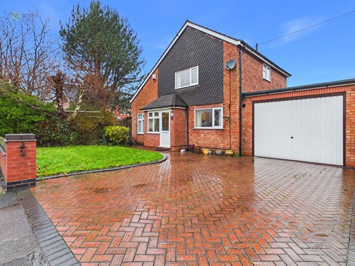 4 Bedroom Detached House For Sale In Silvermead Road, Sutton Coldfield, B73