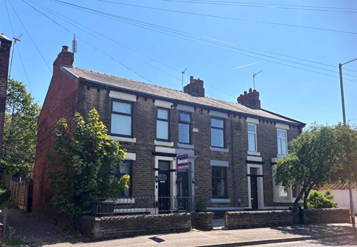 3 Bedroom End Of Terrace House For Sale In Cheetham Hill Road, SK16