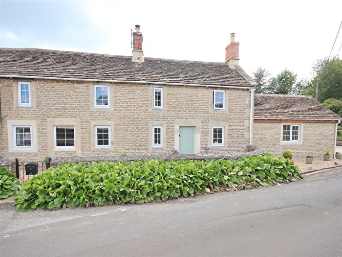 3 Bedroom Cottage For Sale In Lower Stanton St. Quintin, Chippenham, SN14