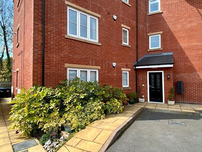 2 Bedroom Apartment For Sale In Cromford Road, Wirksworth, Matlock, DE4