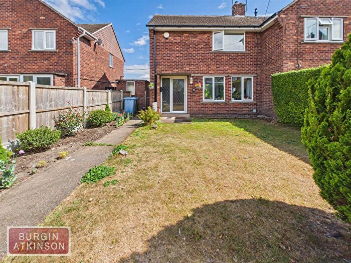 2 Bedroom Semi-Detached House For Sale In Chainbridge Road, Lound, Retford, DN22