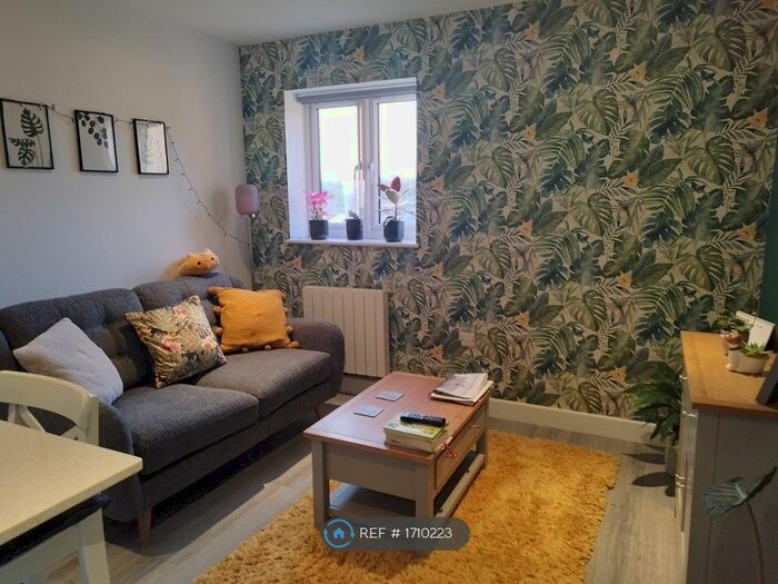 1 Bedroom Flat To Rent In Millers Hill, Ramsgate, CT11