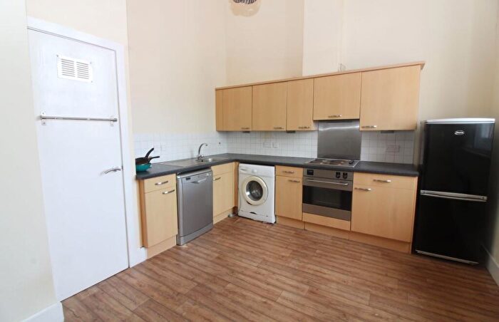 1 Bedroom Flat For Sale In Flat The Old School Rooms, Great Moor Street, Bolton, Lancashire, BL1 - Photo 3