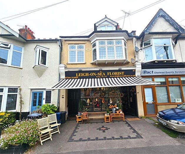 2 Bedroom Apartment To Rent In Pall Mall, Leigh On Sea, Leigh On Sea, SS9